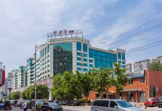 中国澳门1000吨吊车出租价格